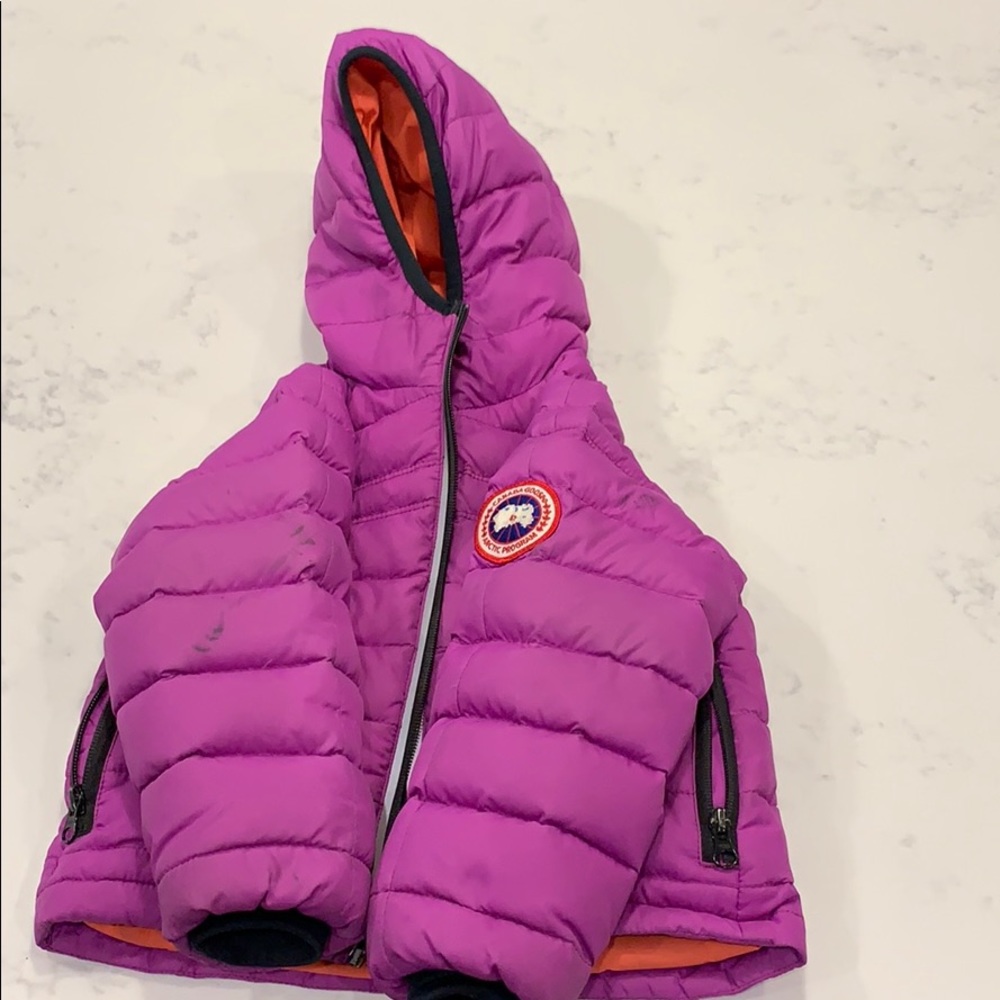 2-3T great condition Canada Goose Winter Jacket.